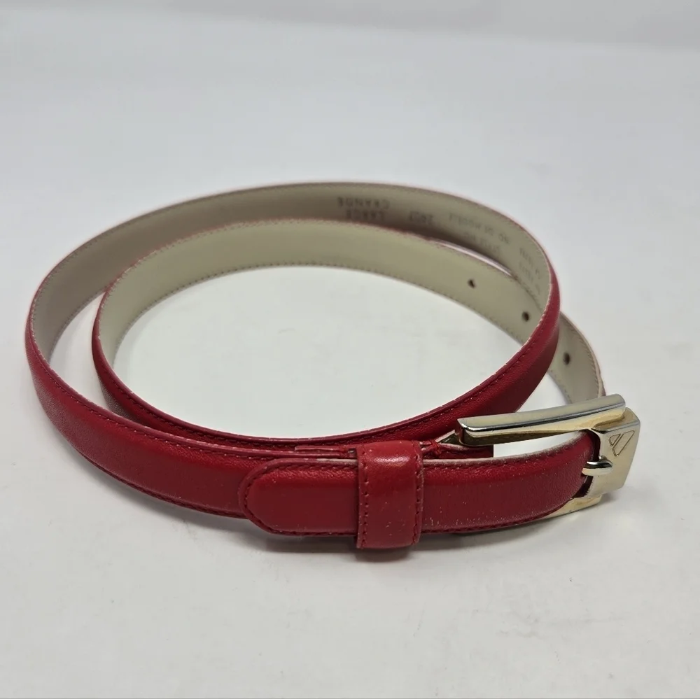 VINTAGE LIZ CLAIBORNE RED LEATHER BELT GOLD BUCKLE WOMEN LARGE CLASSIC OFFICE